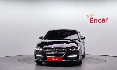 Hyundai Grandeur 2018, 190475 км, за 4552.36 USD