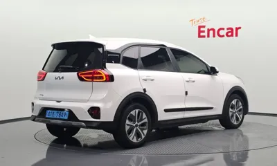 Kia Niro 2023, 69216 км, за 65140.1 USD