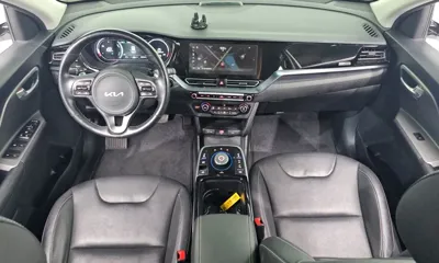 Kia Niro 2023, 69216 км, за 64705.95 USD - фото 7