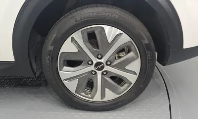 Kia Niro 2023, 69216 км, за 64705.95 USD - фото 21