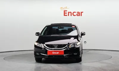 Honda Civic 2013, 104764 км, за 4966.88 USD
