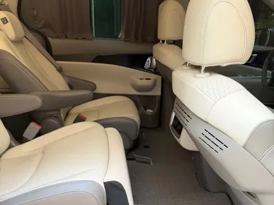 Kia Canival 2026, 13300 км, за 33951.93 USD - фото 9