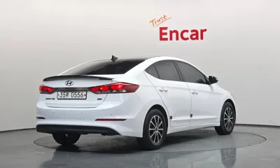 Hyundai Avante 2016, 136638 км, за 5925.63 USD - фото 2