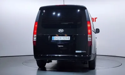 Hyundai Staria 2025, 20438 км, за 15754.23 USD