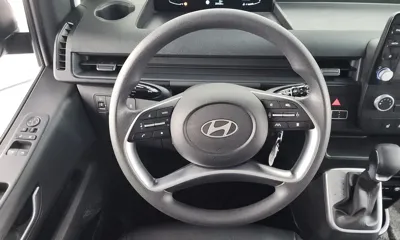 Hyundai Staria 2025, 20438 км, за 15754.23 USD - фото 11