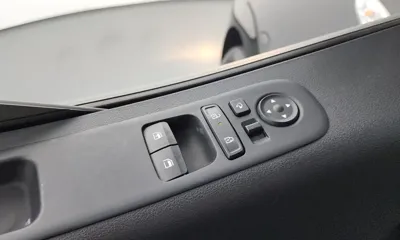 Hyundai Staria 2025, 20438 км, за 15754.23 USD - фото 28