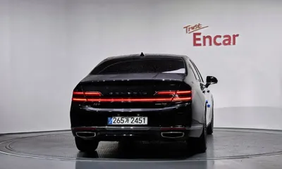 Genesis G90 2019, 80574 км, за 16607.59 USD