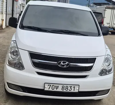 Hyundai Starex 2012, 171760 км, за 4232.6 USD