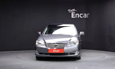 Lexus ES 2012, 96323 км, за 6236.05 USD