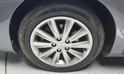Lexus ES 2012, 96323 км, за 6236.05 USD