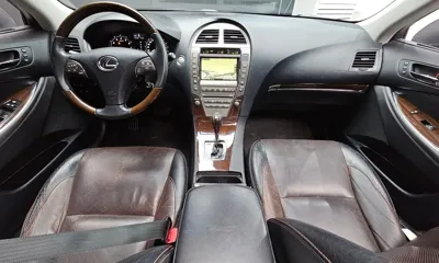 Lexus ES 2012, 96323 км, за 6236.05 USD - фото 7