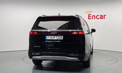 Kia Canival 2023, 70908 км, за 14918.57 USD