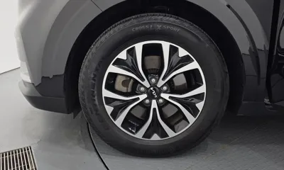 Kia Canival 2023, 70908 км, за 14918.57 USD