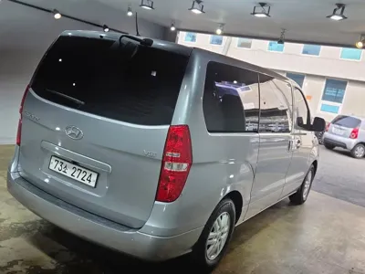 Hyundai Starex 2017, 85446 км, за 7548.9 USD