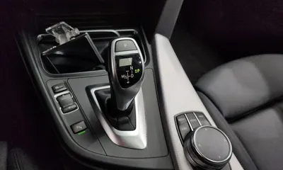 BMW 3-Series 2018, 57531 км, за 12182.42 USD - фото 9