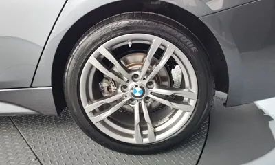 BMW 3-Series 2018, 57531 км, за 12182.42 USD - фото 21