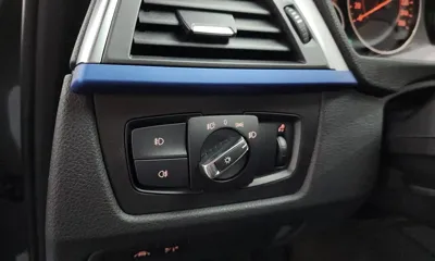 BMW 3-Series 2018, 57531 км, за 12182.42 USD - фото 28