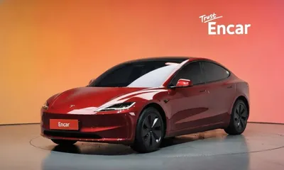 Tesla Model 3 · 2024 год