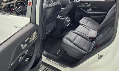 Mercedes-Benz GLS-Class 2022, 102184 км, за 45575.29 USD - фото 12