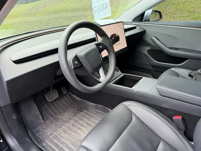 Tesla Model 3 2024, 47000 км, за 24647.78 USD - фото 7