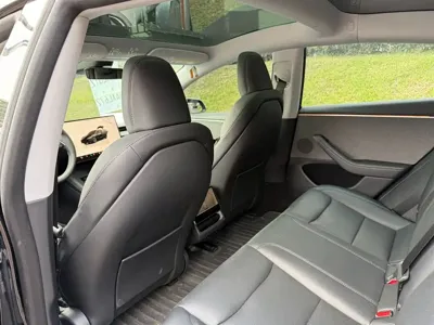 Tesla Model 3 2024, 47000 км, за 24647.78 USD - фото 9