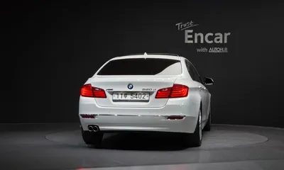 BMW 5-Series 2015, 120927 км, за 10076.05 USD