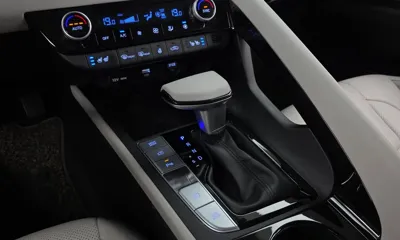 Hyundai Avante 2022, 96124 км, за 11815.68 USD - фото 9