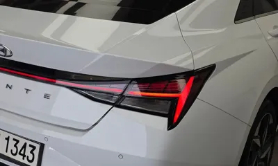 Hyundai Avante 2022, 96124 км, за 11815.68 USD - фото 23