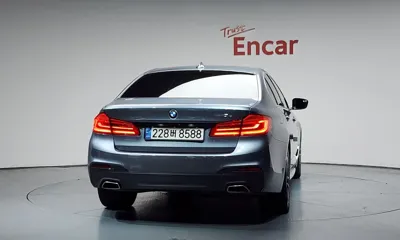 BMW 5-Series 2018, 147334 км, за 12865.96 USD