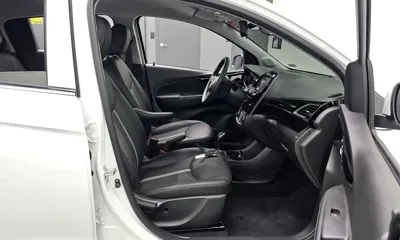 ChevroletGMDaewoo Spark 2022, 2558 км, за 8164.2 USD - фото 12