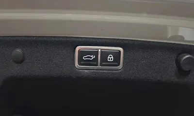 Hyundai Grandeur 2023, 39558 км, за 26958.38 USD - фото 33