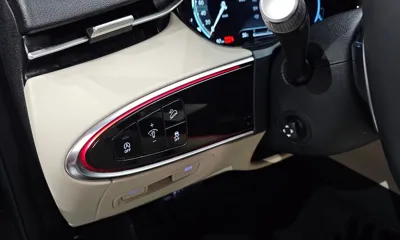 Genesis GV70 2024, 46637 км, за 27241.7 USD - фото 35