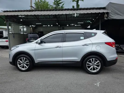 Hyundai Santafe 2014, 265000 км, за 3243.84 USD