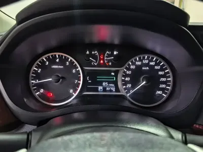 Nissan Bluebird 2015, 33700 км, за 4325.99 USD - фото 12