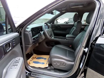 Hyundai Santafe 2024, 40984 км, за 25352.65 USD