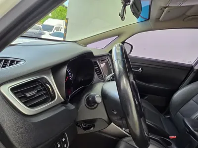 Kia Carens 2016, 67192 км, за 5785.61 USD - фото 20