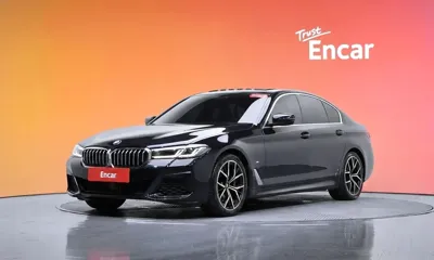 BMW 5-Series · 2021 год
