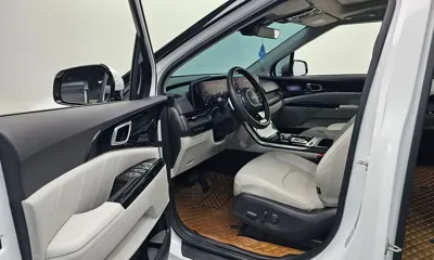 Kia Canival 2023, 53920 км, за 20195.45 USD - фото 10
