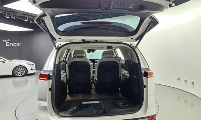 Kia Canival 2023, 53920 км, за 20195.45 USD - фото 20