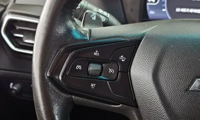 ChevroletGMDaewoo Bolt EV 2022, 59999 км, за 14444.29 USD - фото 15
