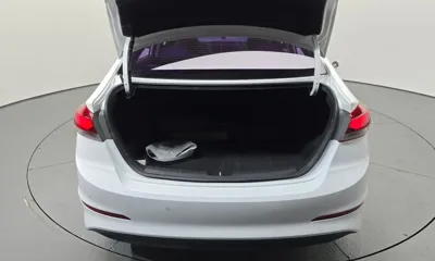 Hyundai Avante 2016, 85717 км, за 5667.76 USD - фото 19