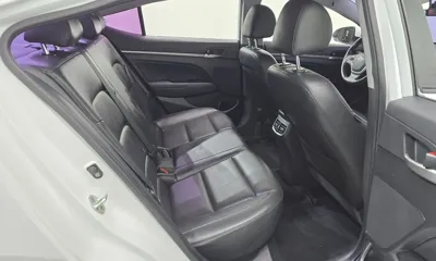 Hyundai Avante 2016, 85717 км, за 5667.76 USD - фото 20