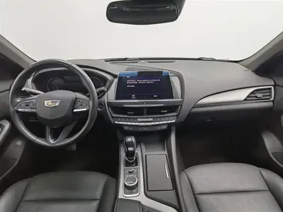 Cadillac CT5 2022, 47000 км, за 17043.08 USD