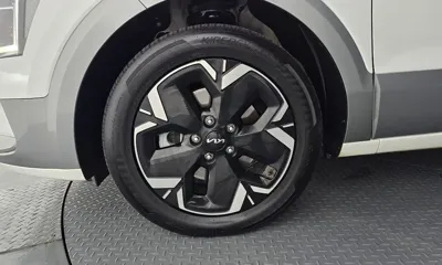 Kia Niro 2024, 95721 км, за 18839.44 USD