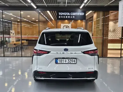 Toyota Sienna 2025, 3547 км, за 43277.17 USD