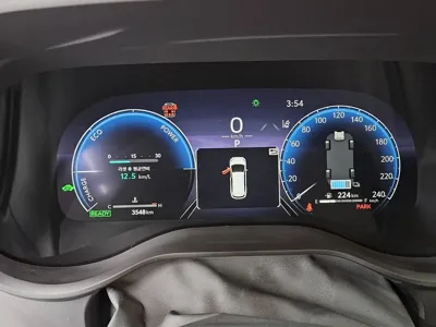 Toyota Sienna 2025, 3547 км, за 43277.17 USD - фото 8