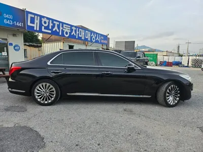 Genesis EQ900 2018, 129000 км, за 15698.89 USD