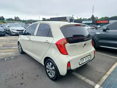 Kia Morning 2016, 99650 км, за 4296.67 USD