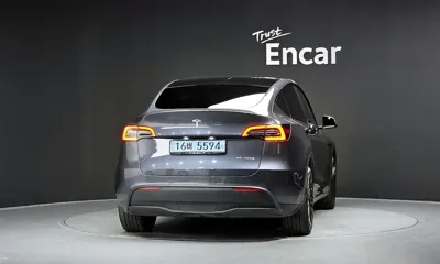 Tesla Model Y 2022, 54455 км, за 26208.61 USD