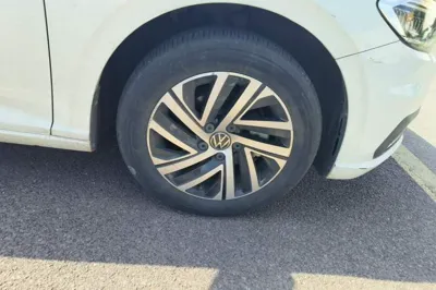 Volkswagen Lavida 2022, 29700 км, за 9587 USD - фото 8